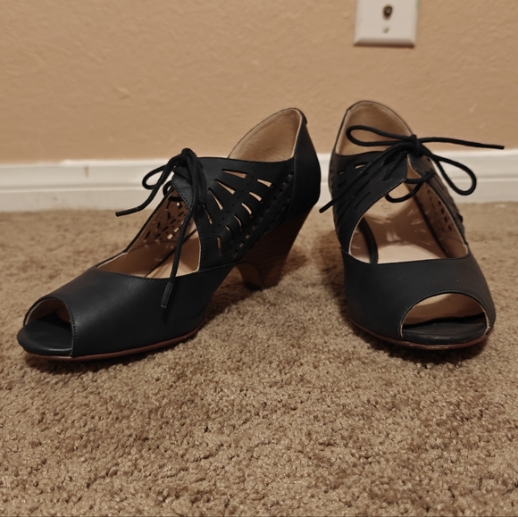 Chelsea Crew Dancey Drew Peep Toe Heels 10 - Picture 4 of 4